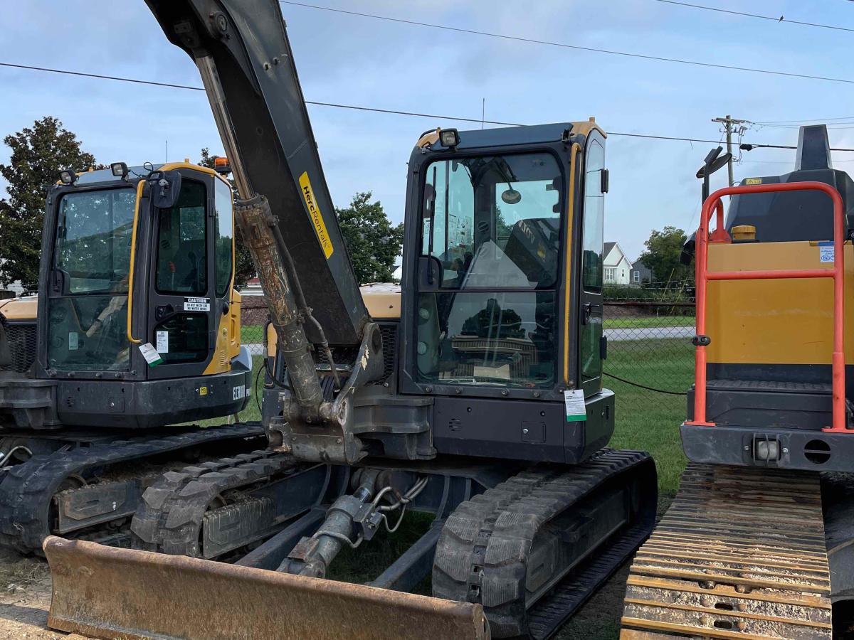 2018 Volvo ECR88D
