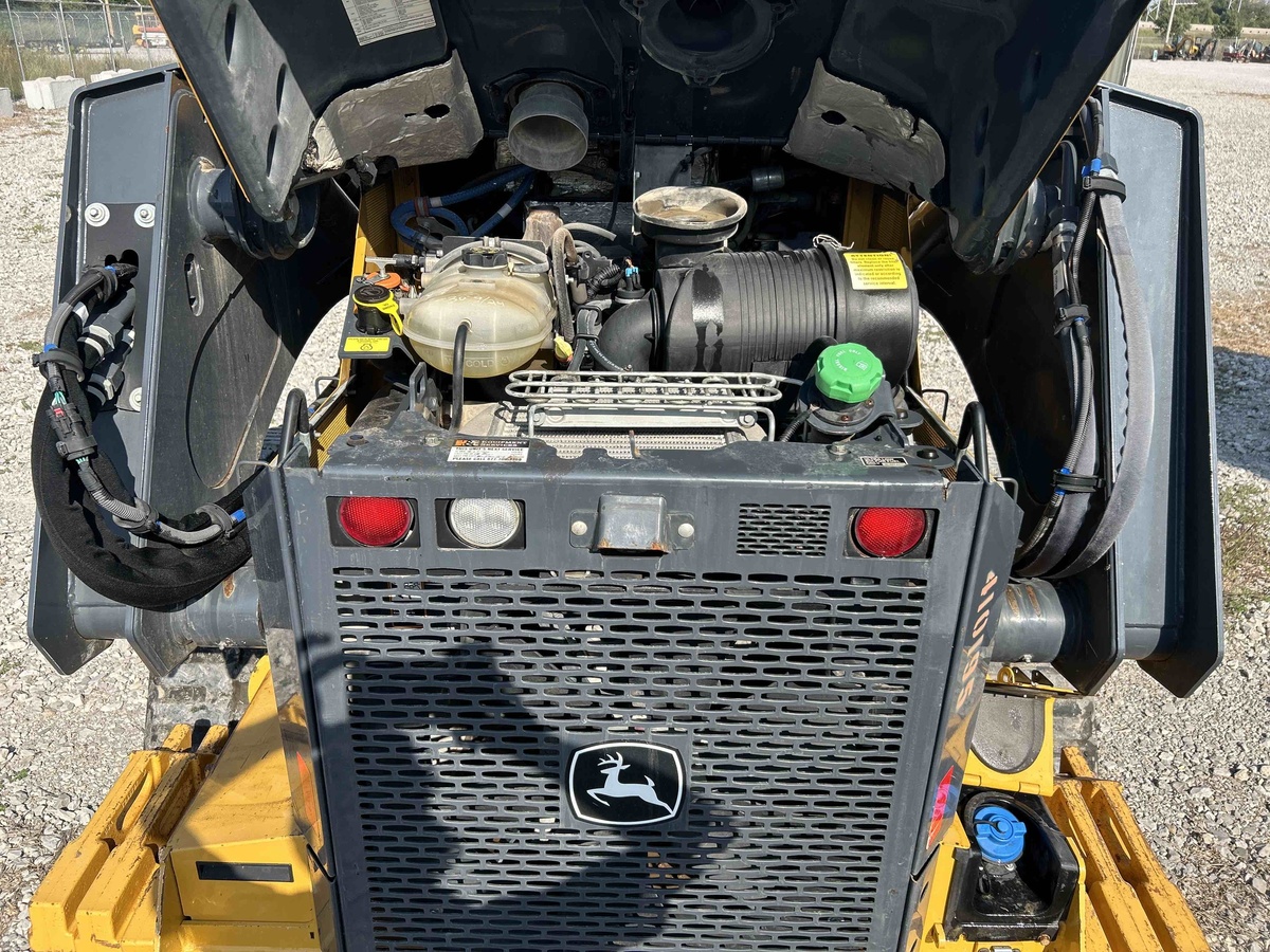 2021 John Deere 333G-4