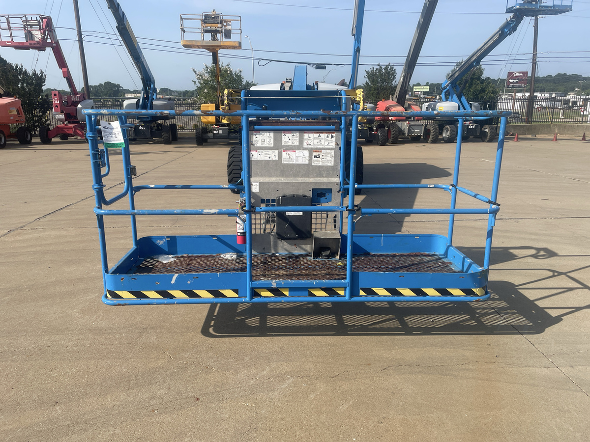 2018 Genie S-60X