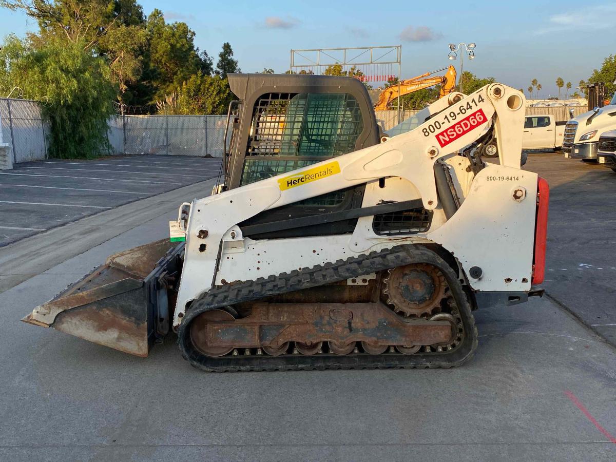 2018 Bobcat T740