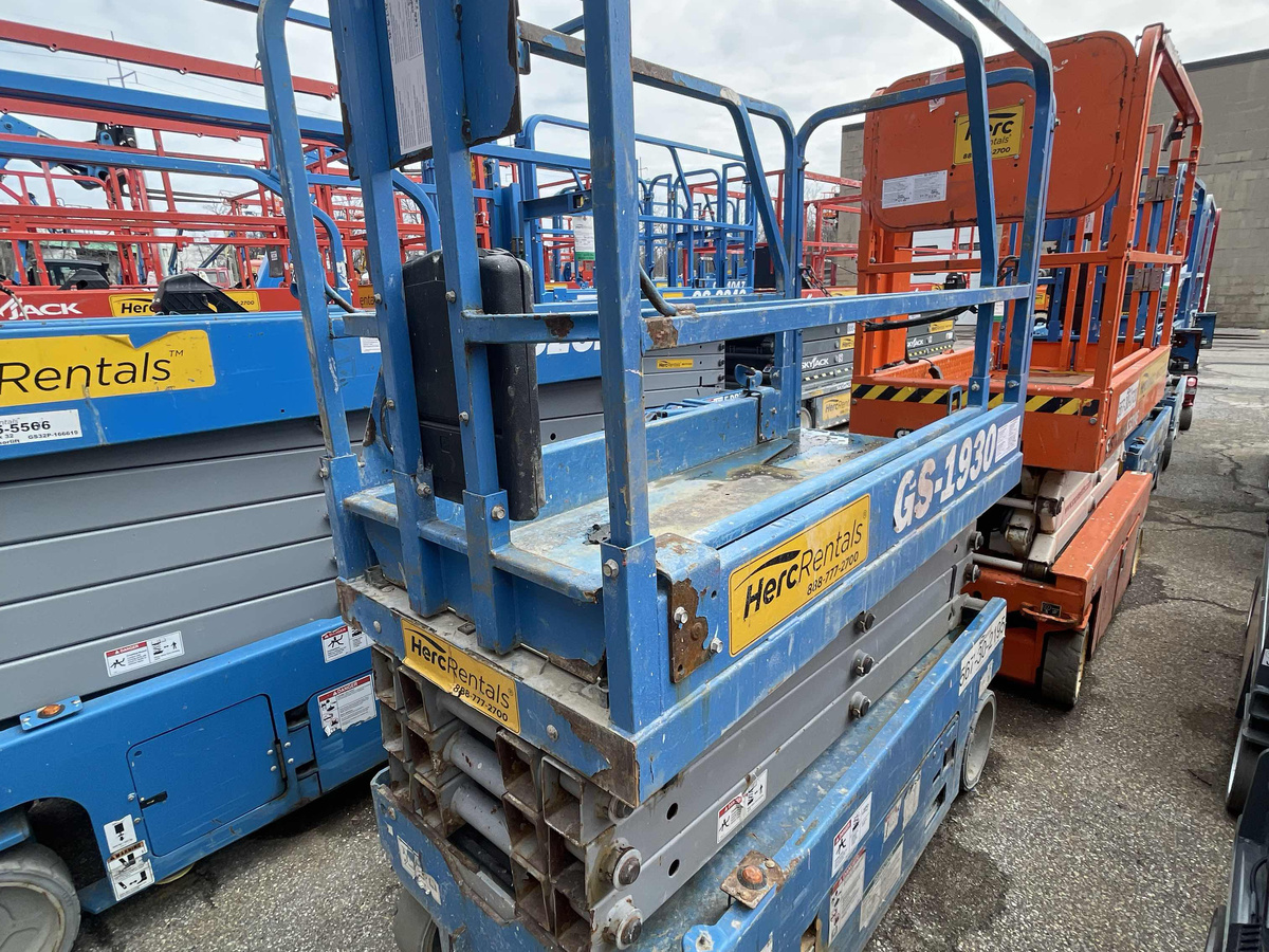 2018 Genie GS-1930-4