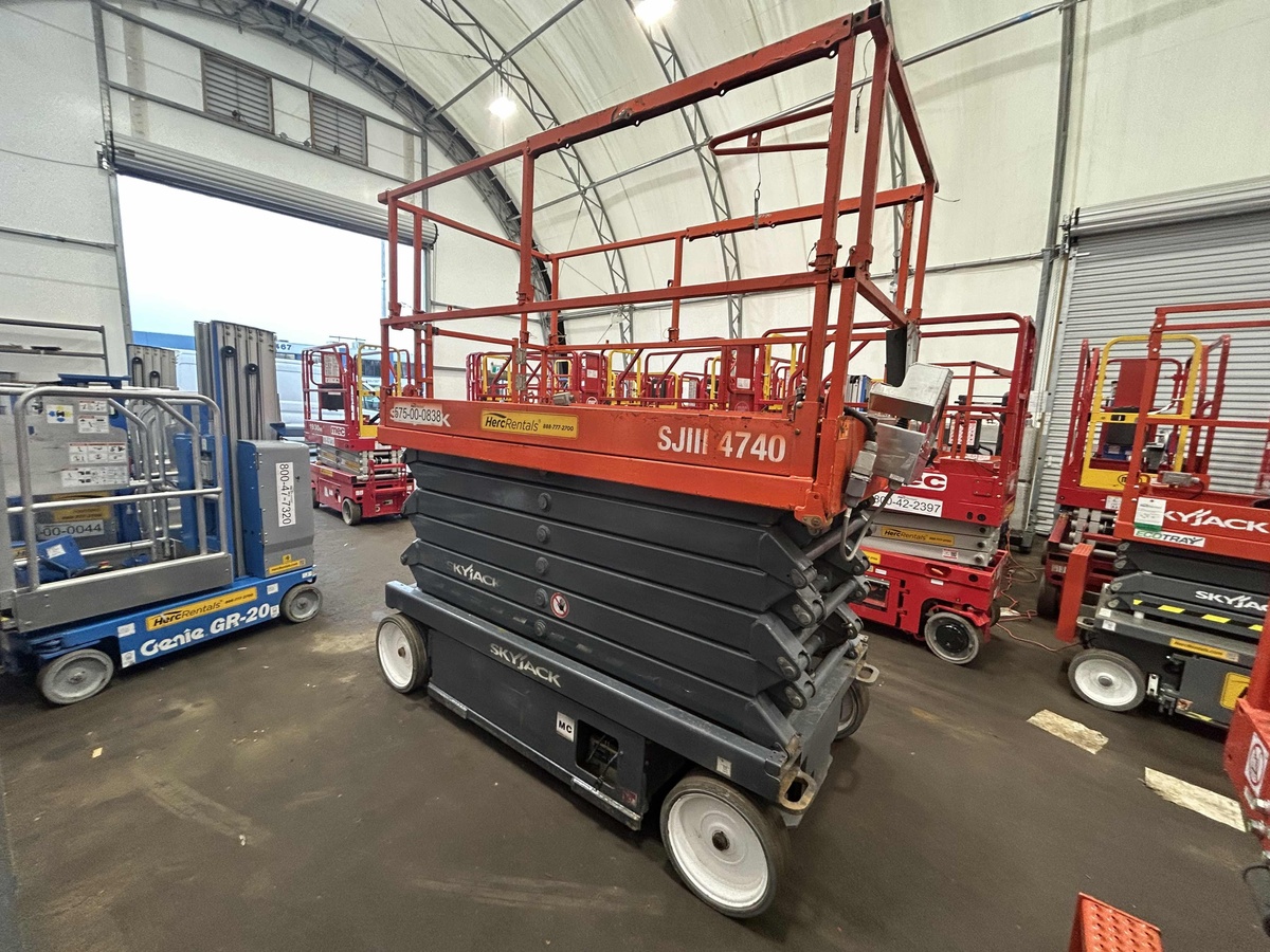 2019 Skyjack SJ4740-2