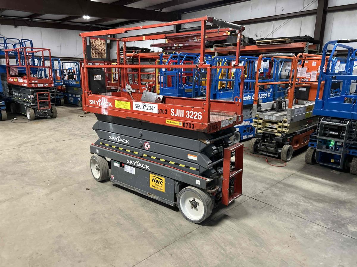 2014 Skyjack SJ3226