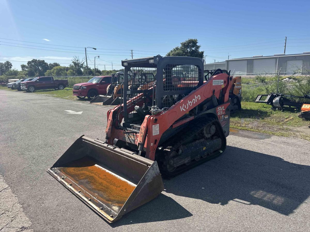 2021 Kubota SVL65-2