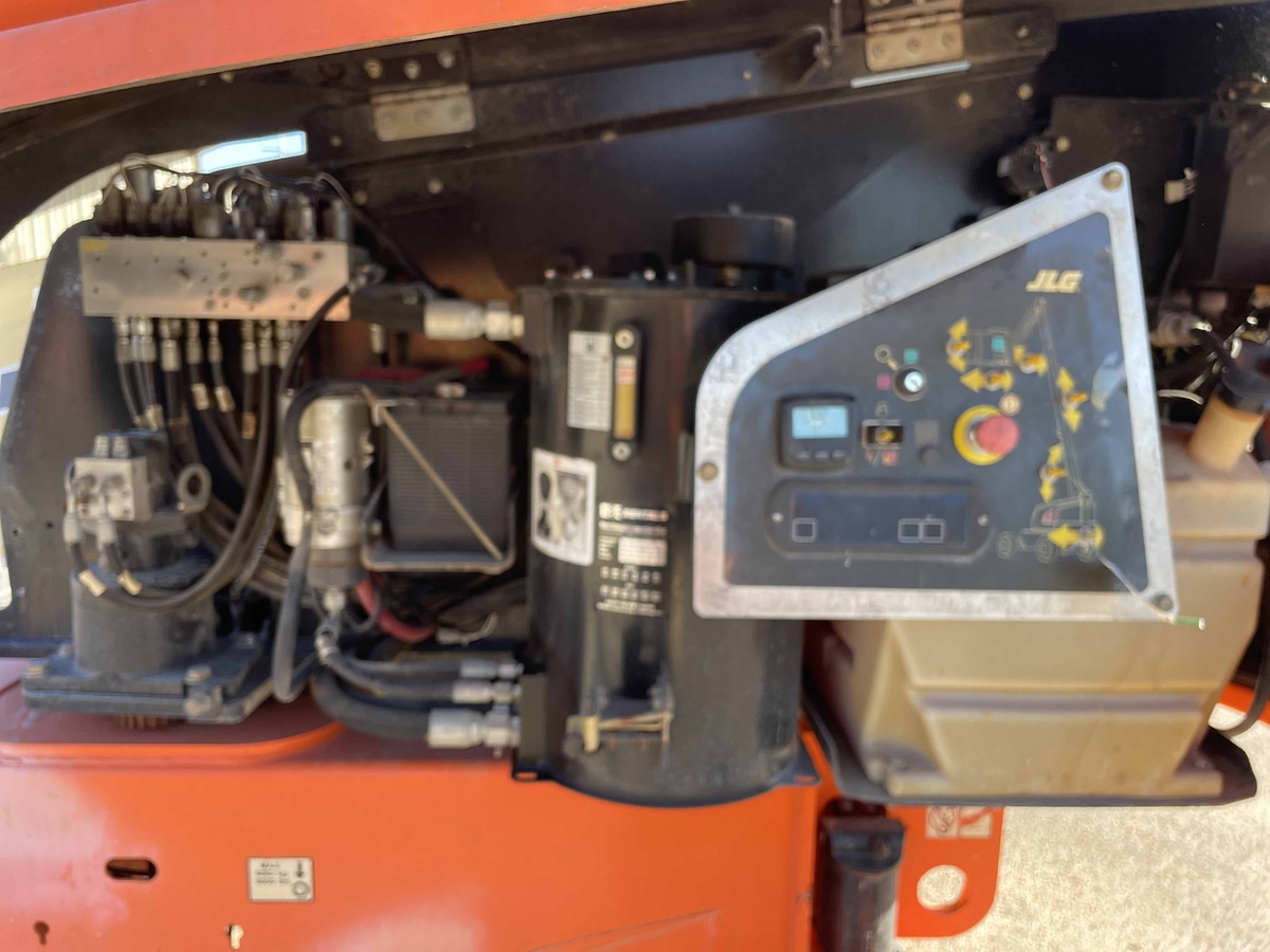 2018 JLG 460SJ-5