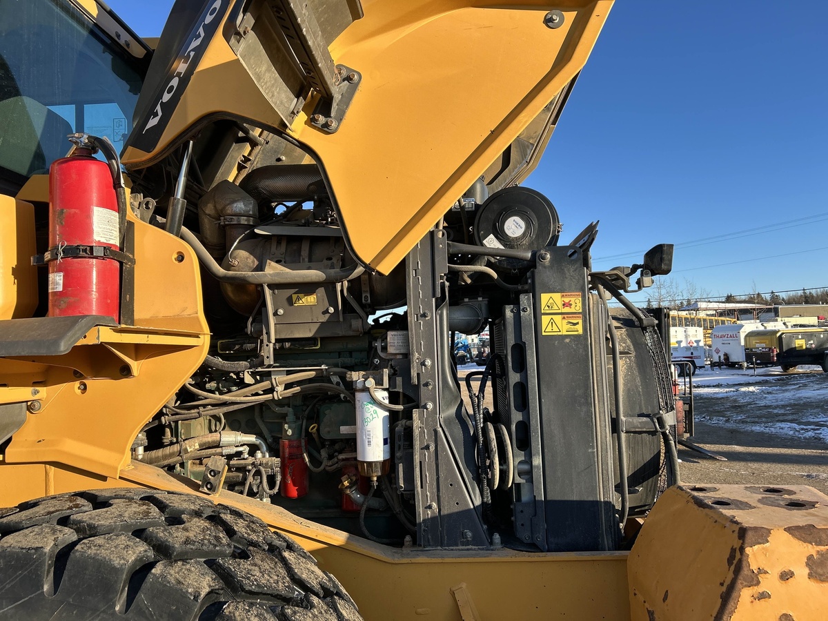 2020 Volvo L70H-7