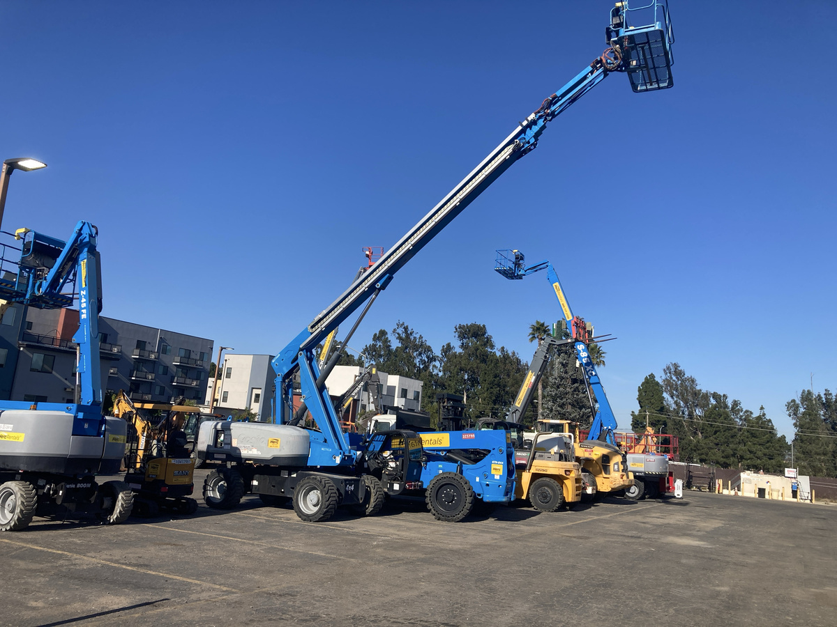 2019 Genie S-85