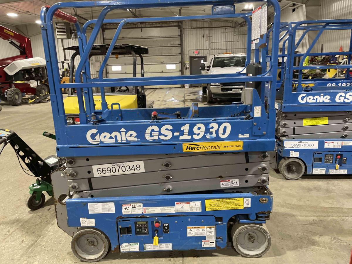 2014 Genie GS-1930