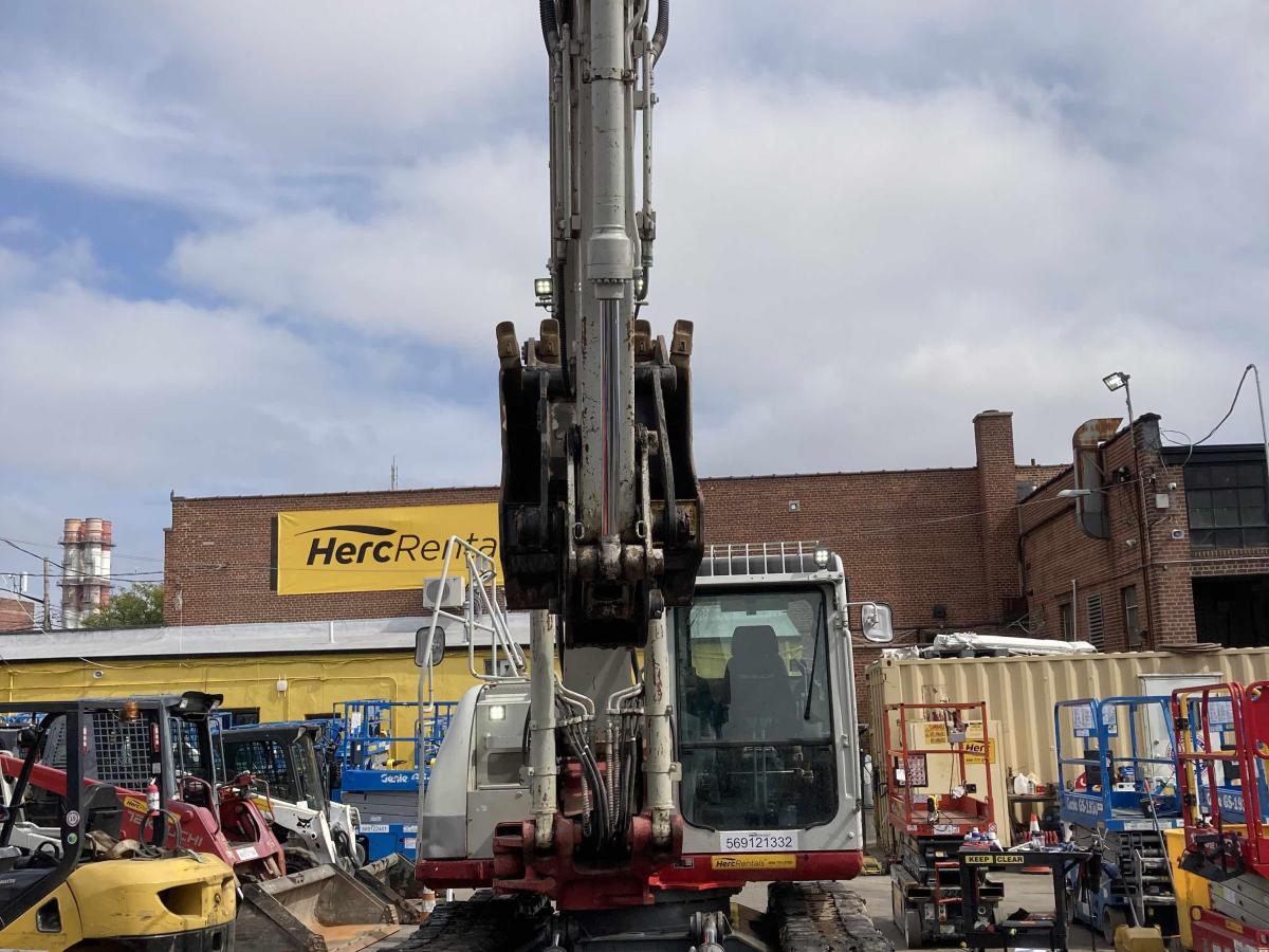 2018 Takeuchi TB2150