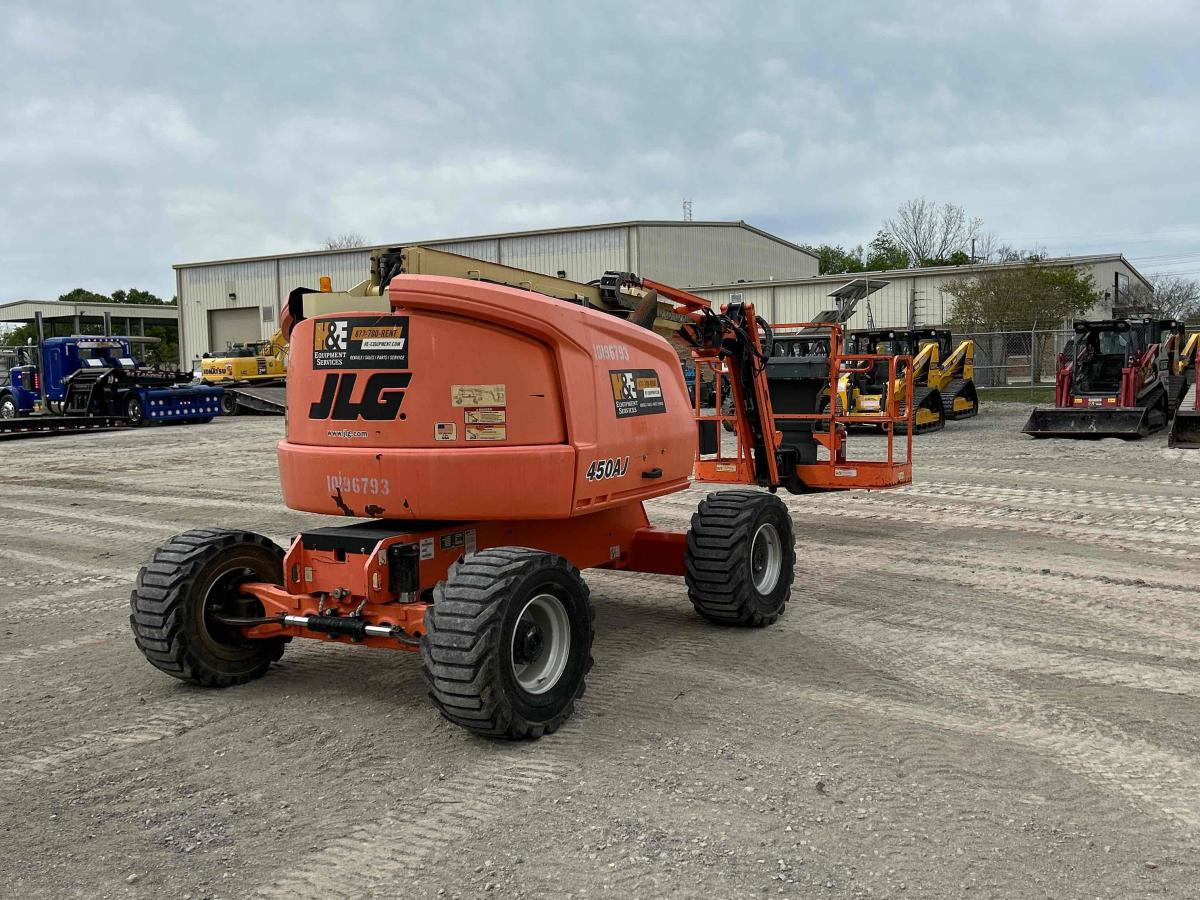 2016 JLG 450AJ