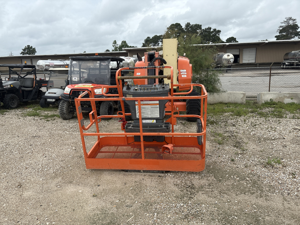 2018 JLG 450AJ-5