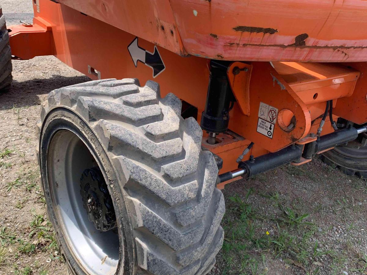 2014 JLG 860SJ