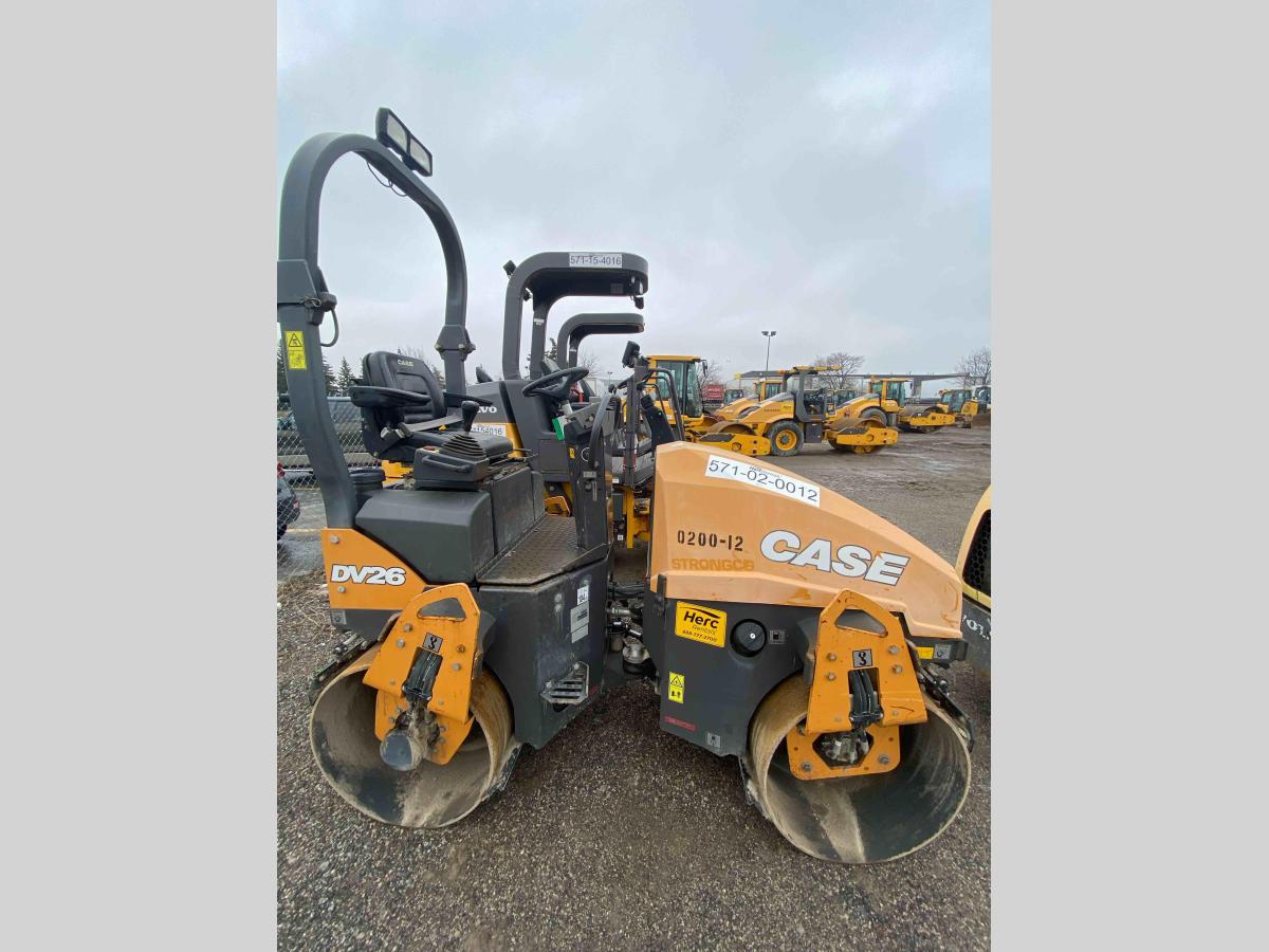 2019 Case DV26