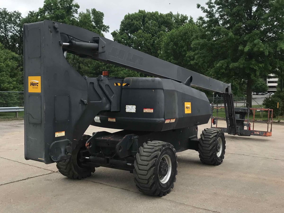 2012 JLG 800AJ