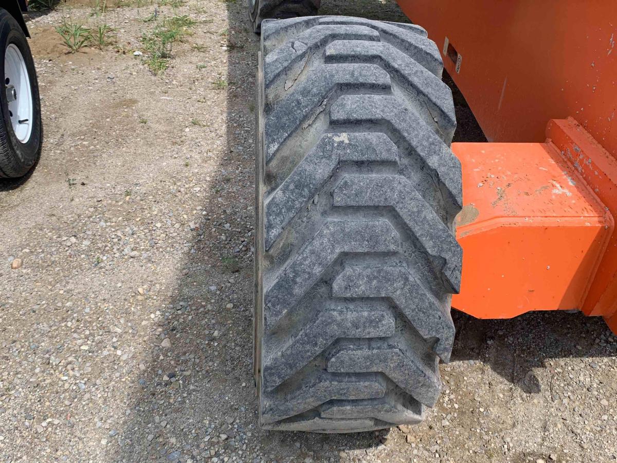 2014 JLG 860SJ