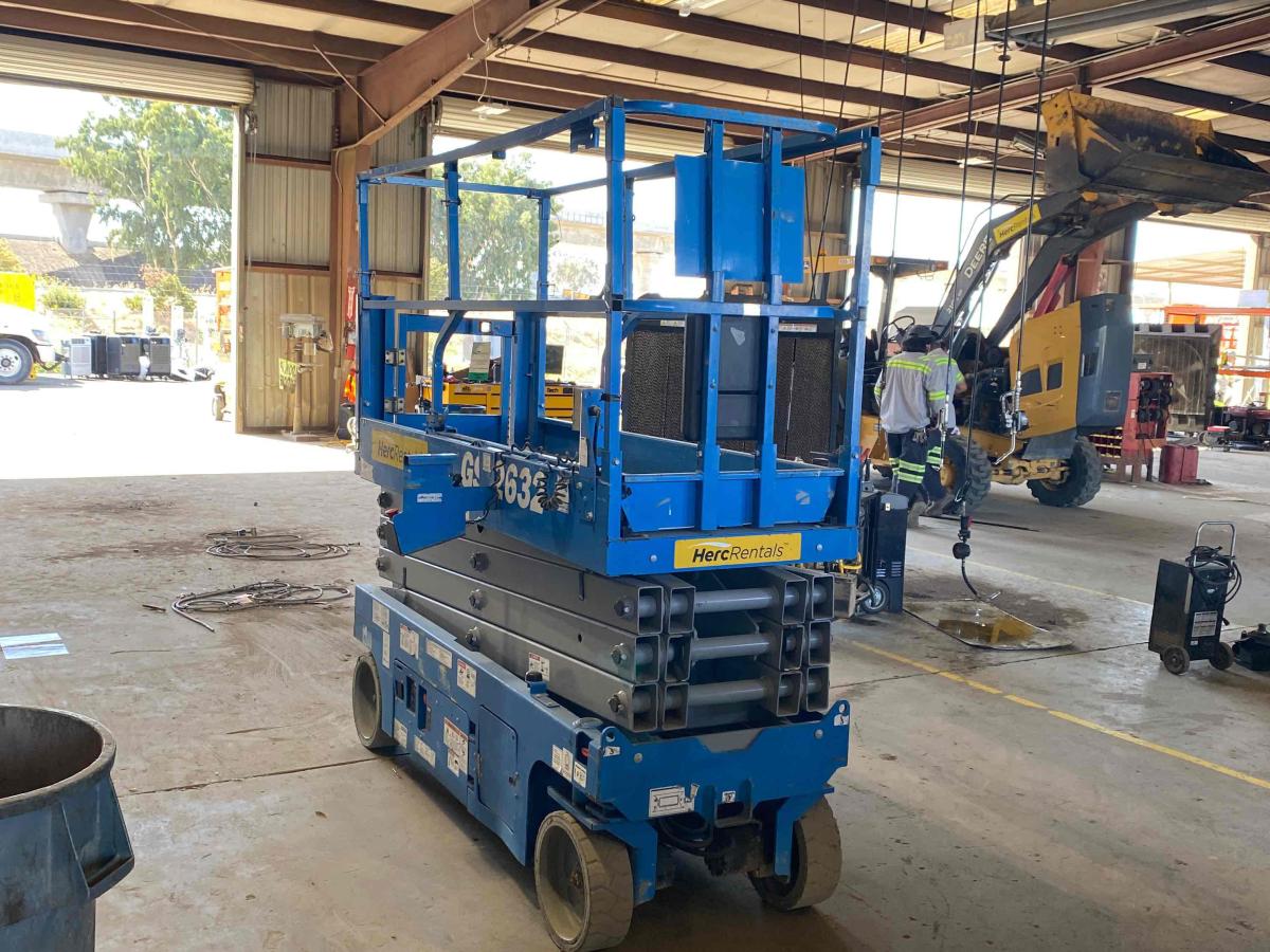 2017 Genie GS-2632