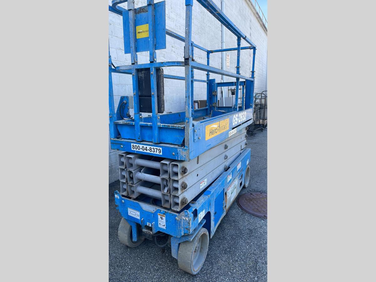 2015 Genie GS-2632