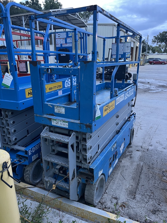 2019 Genie GS-2632-4