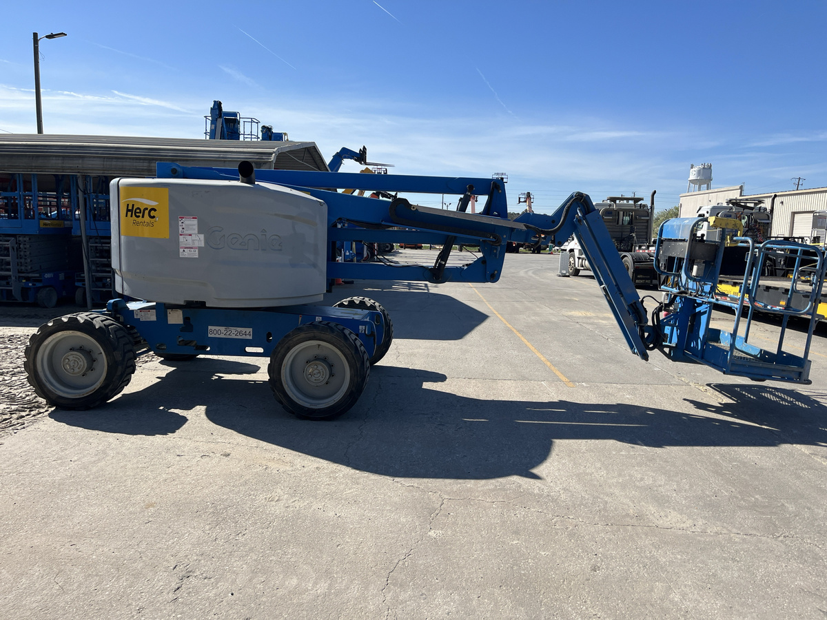 2018 Genie Z-45/25J RT-2