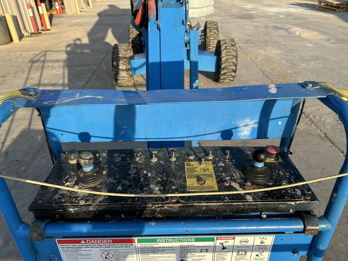 2018 Genie S-45-8