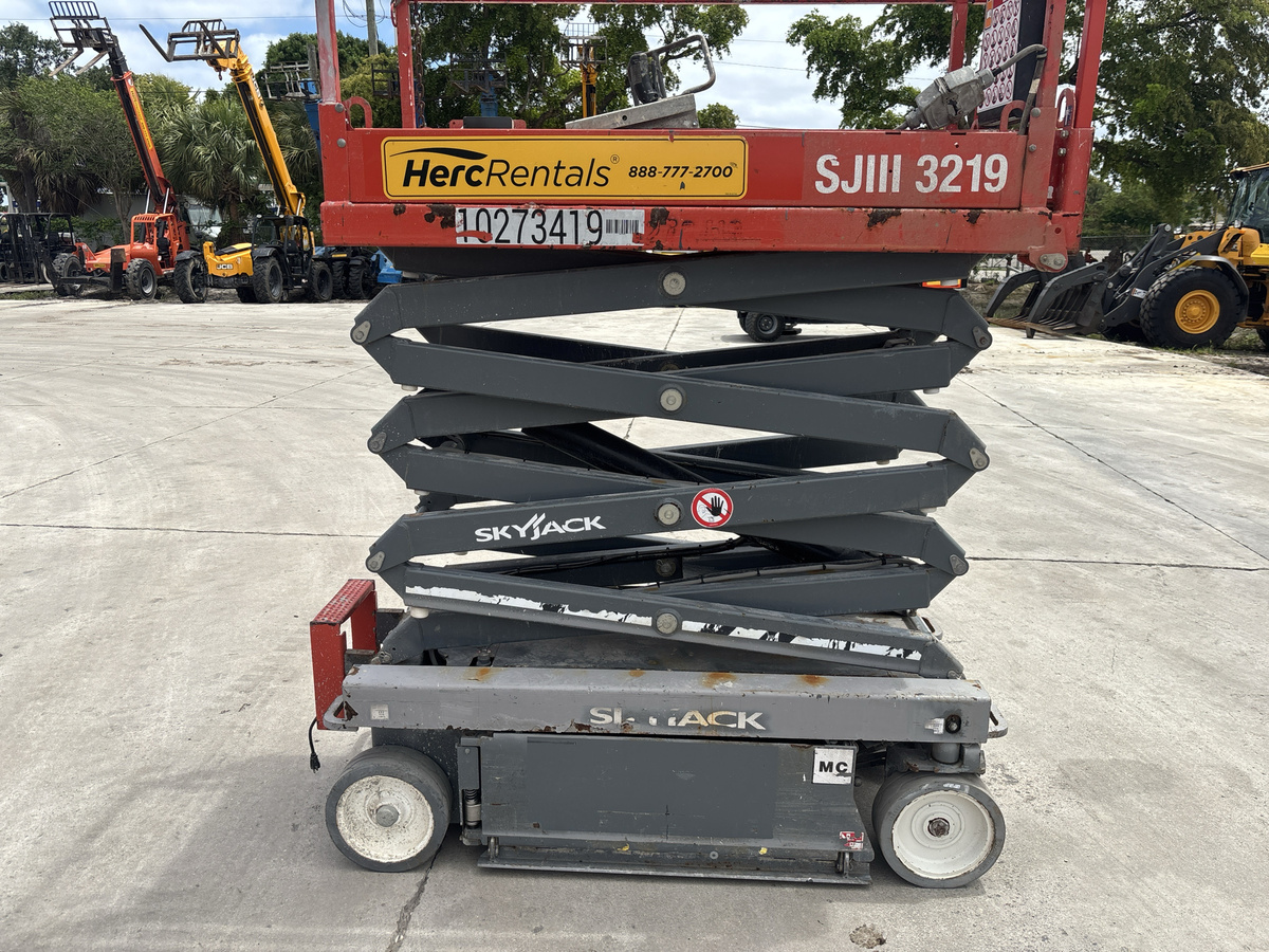 2019 Skyjack SJ3219-5