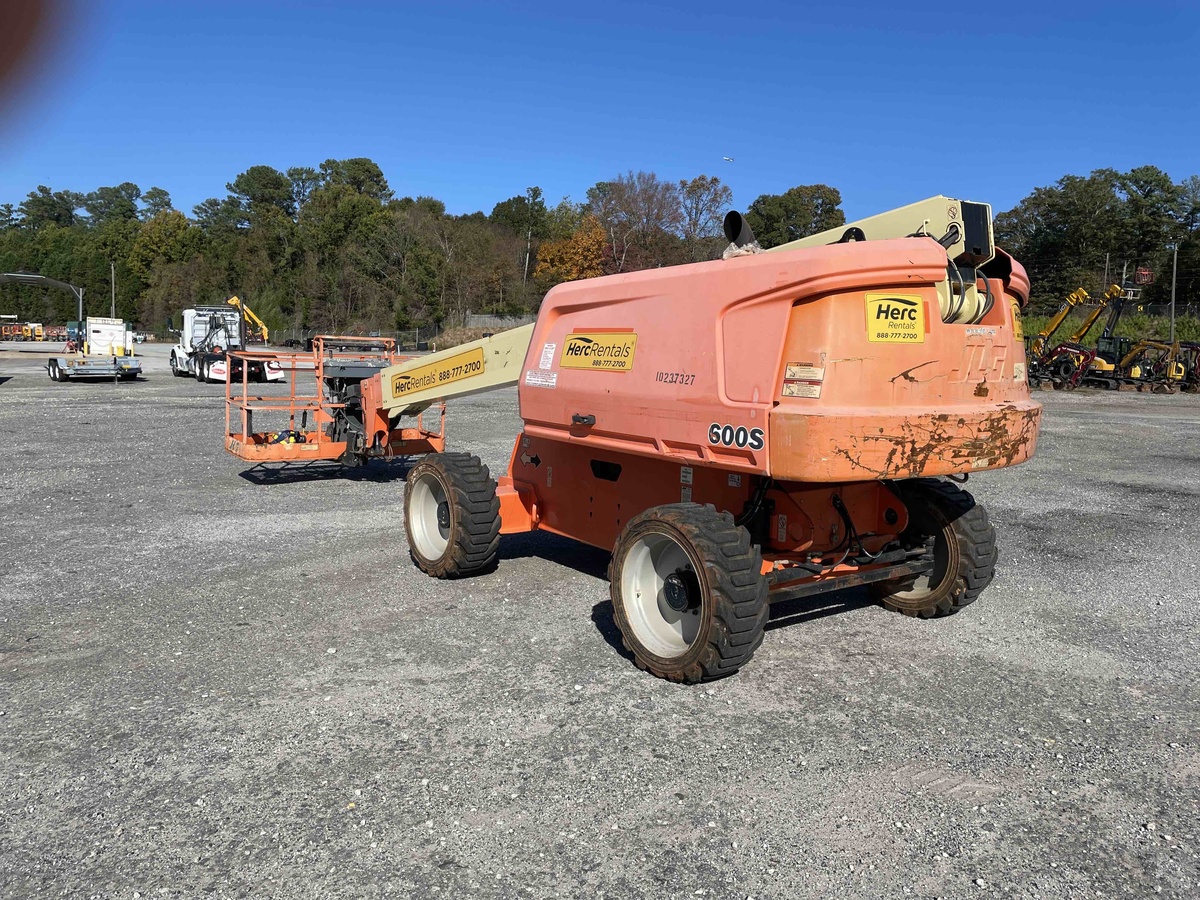2018 JLG 600S-3