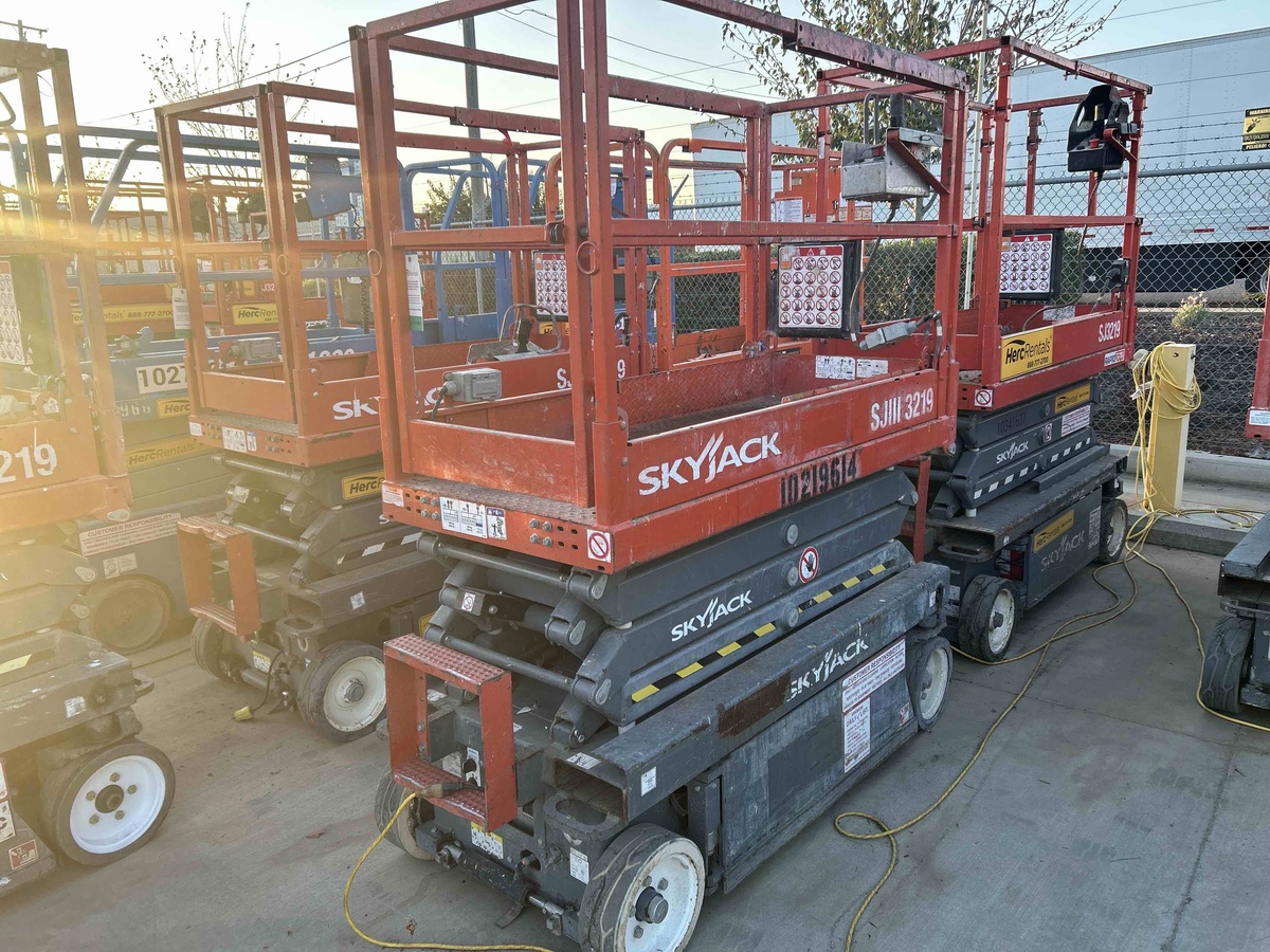 2017 Skyjack SJ3219-1
