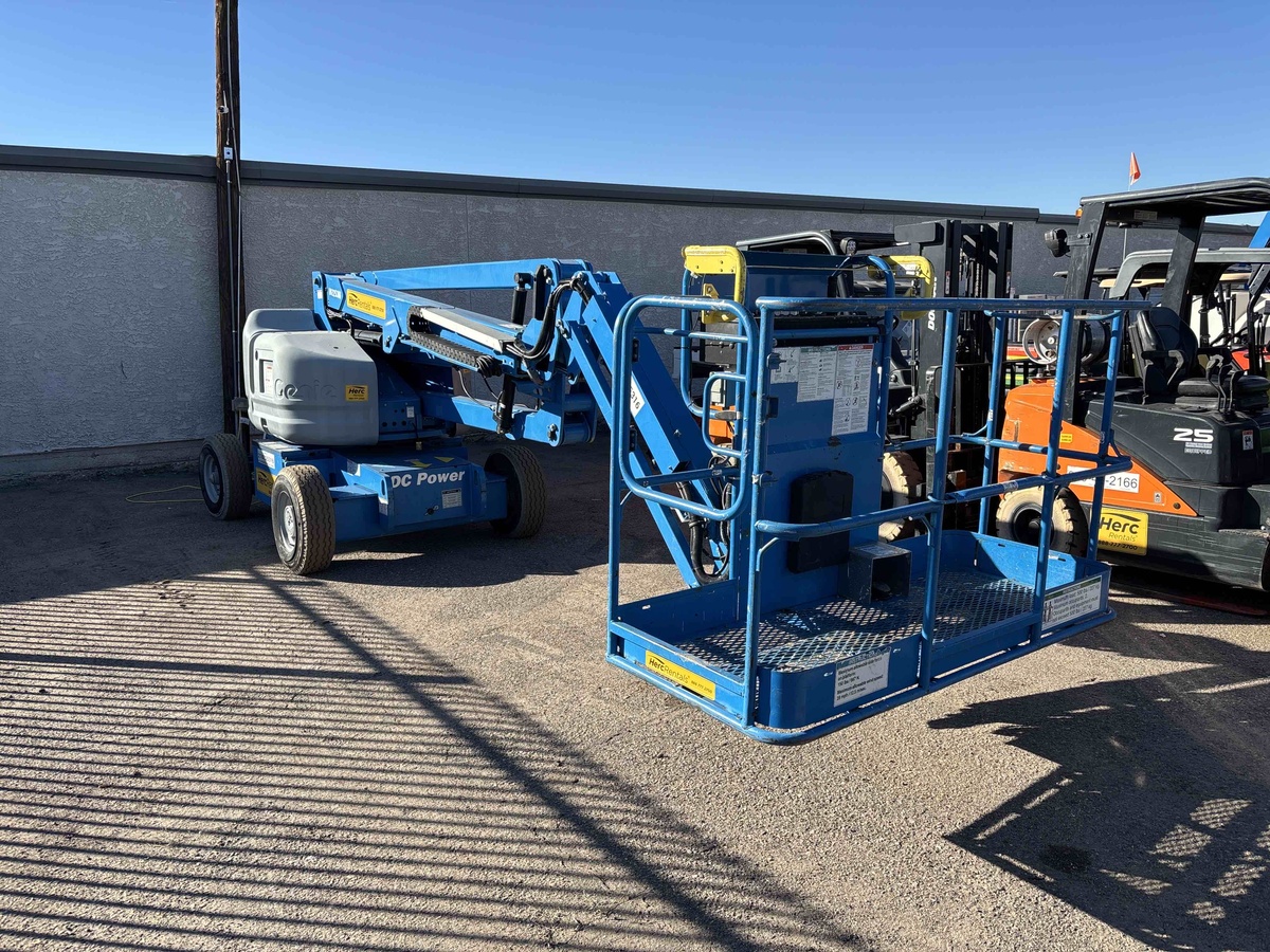 2017 Genie Z-45/25-6