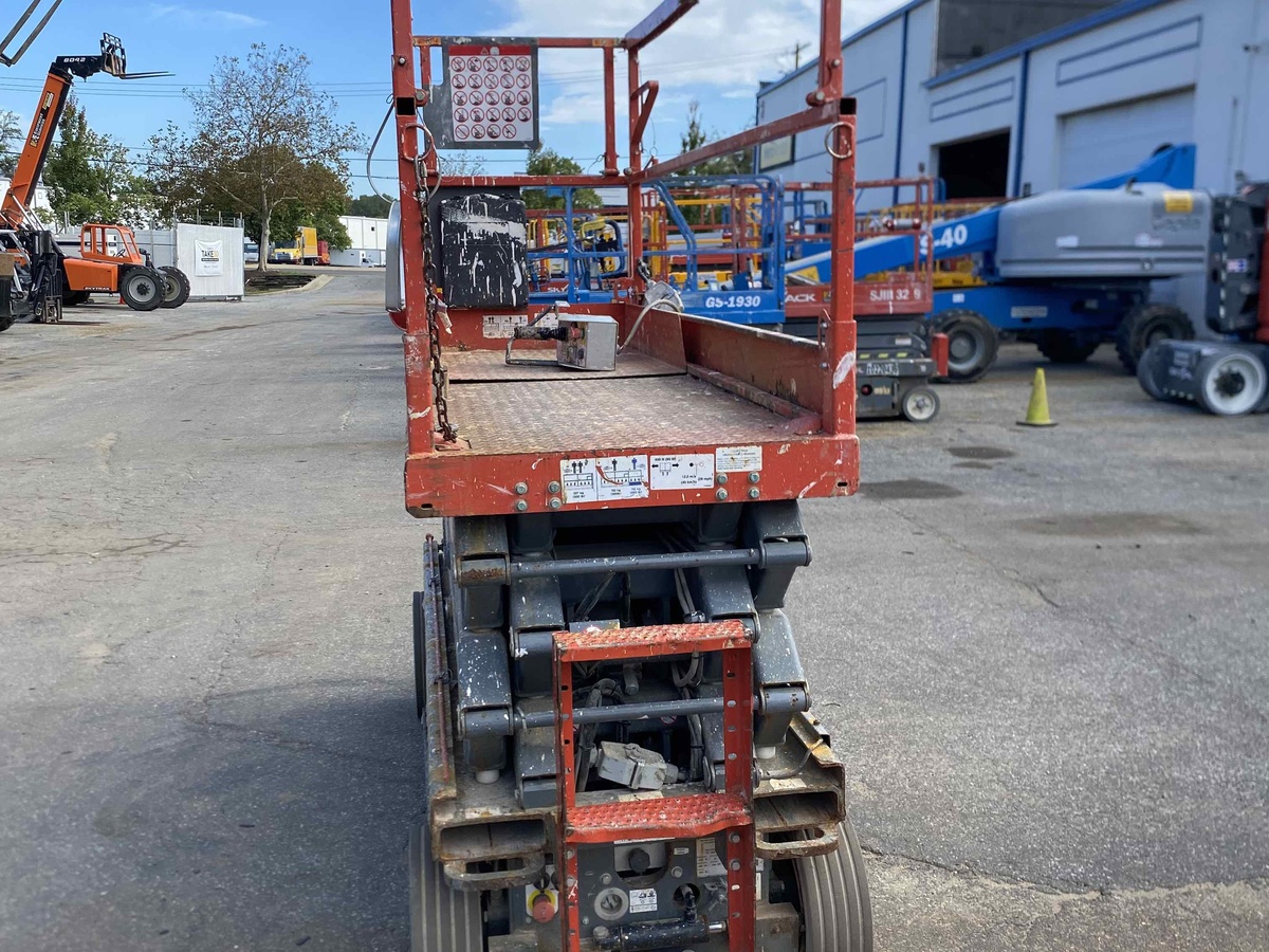 2015 Skyjack SJ3226-2
