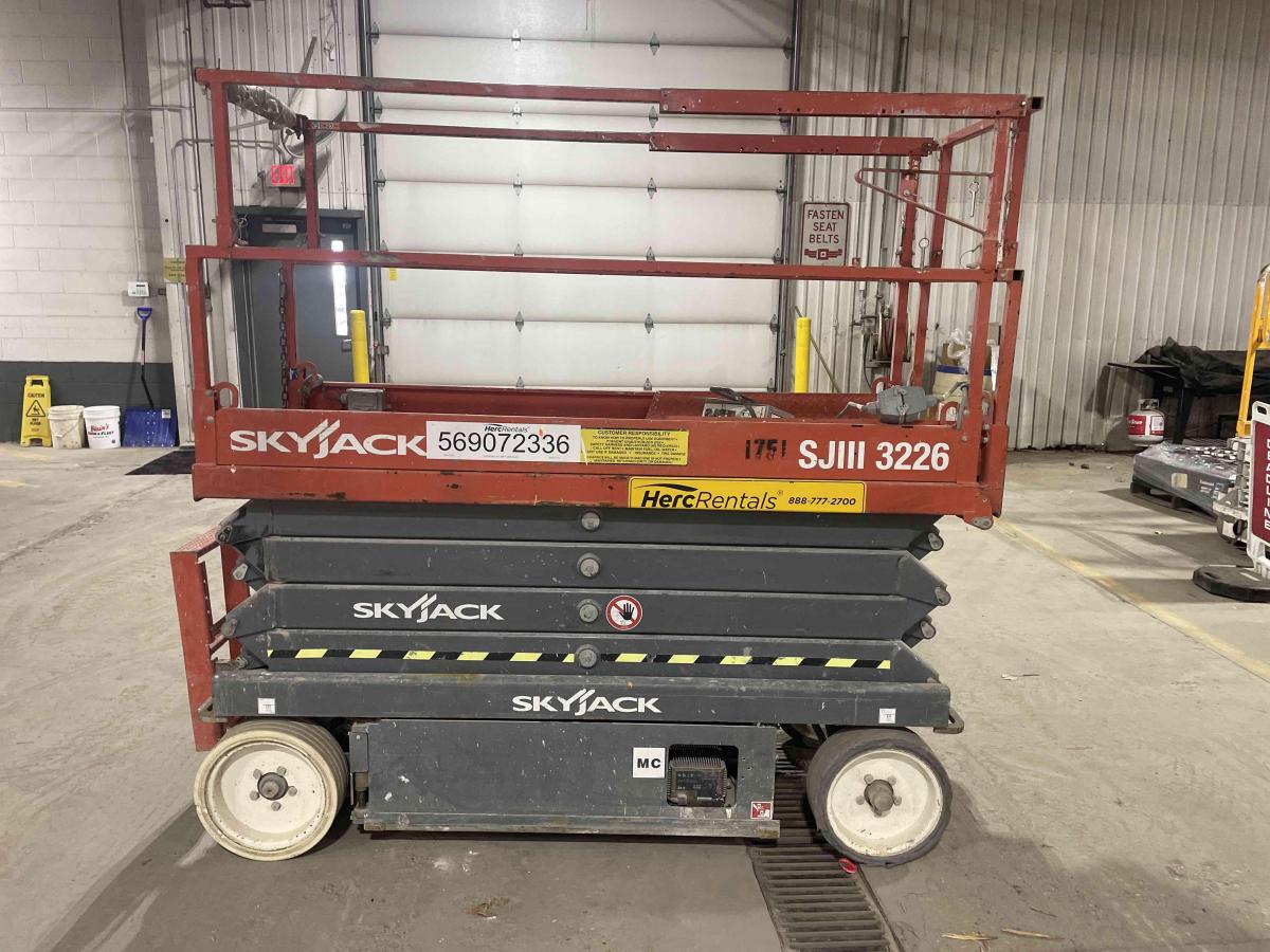 2016 Skyjack SJ3226