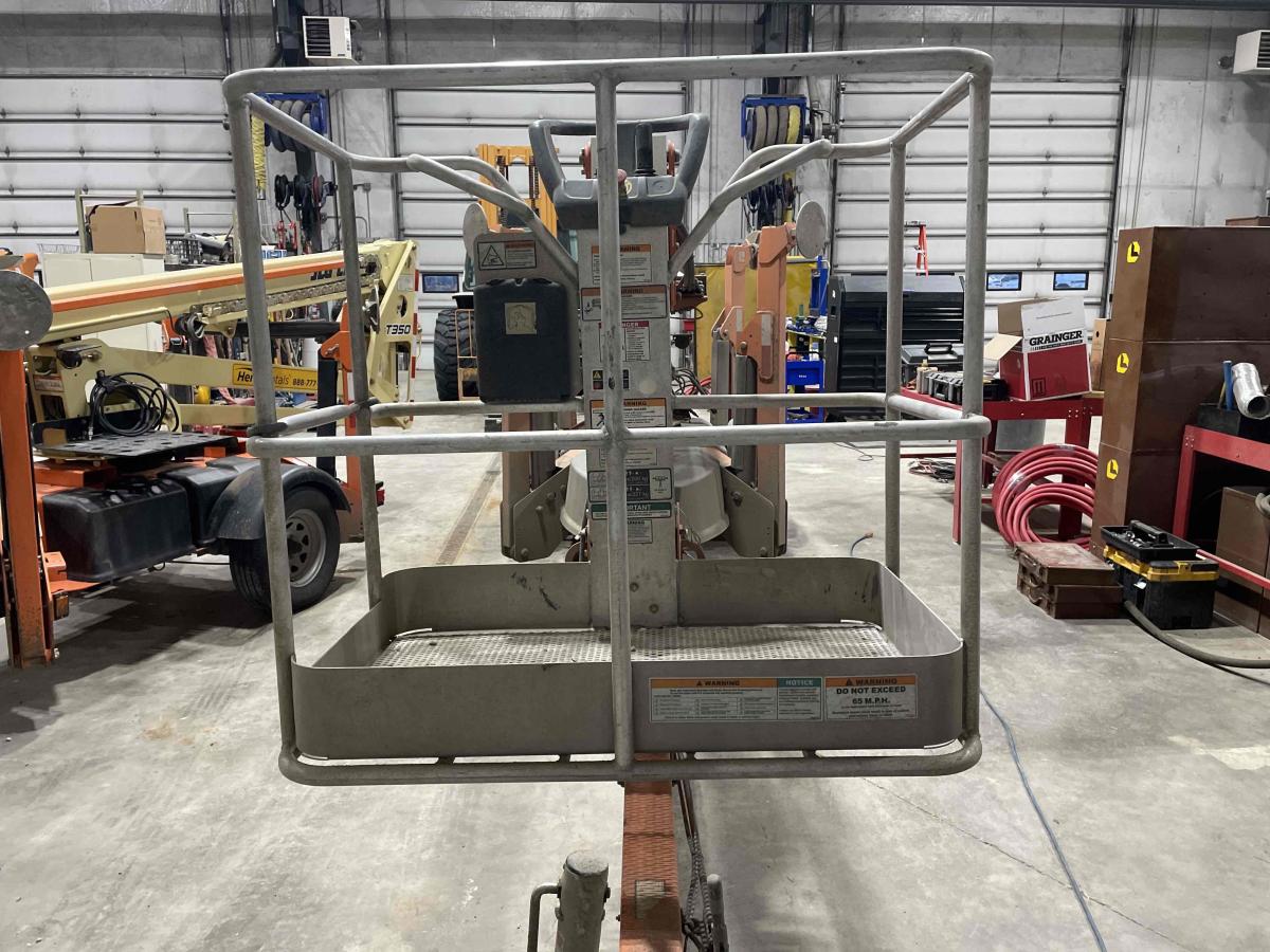 2018 JLG T500J