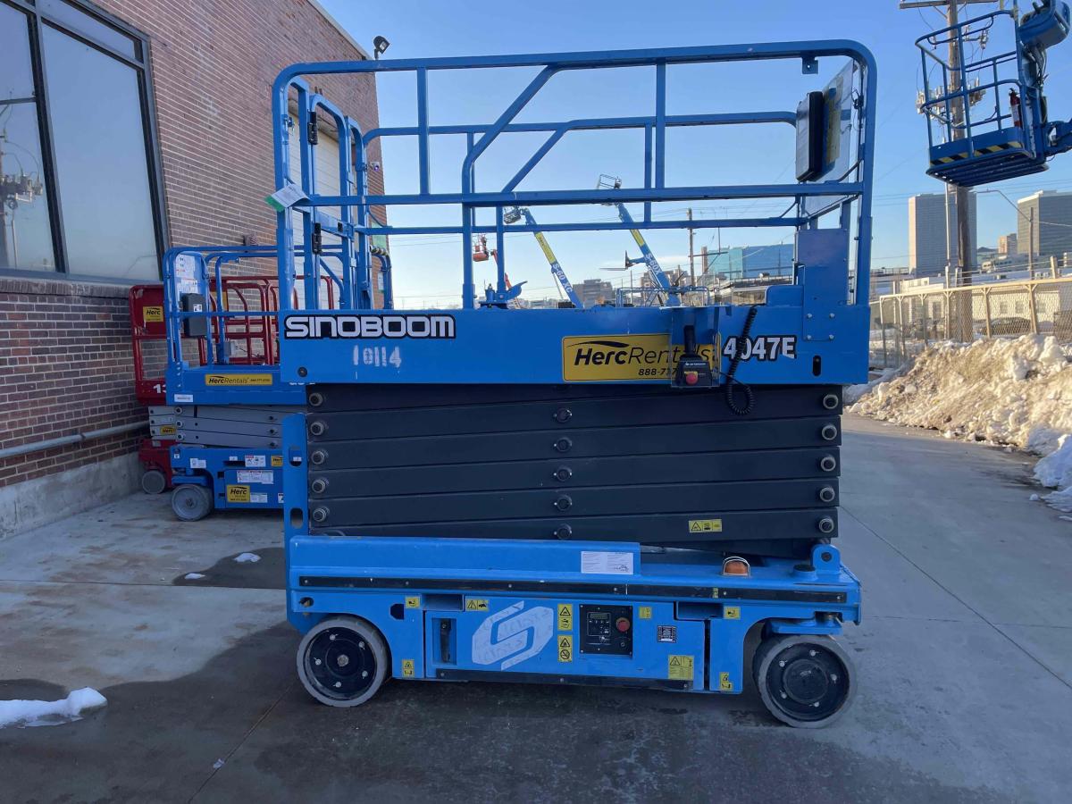 2020 Sinoboom 1212E(4047E)