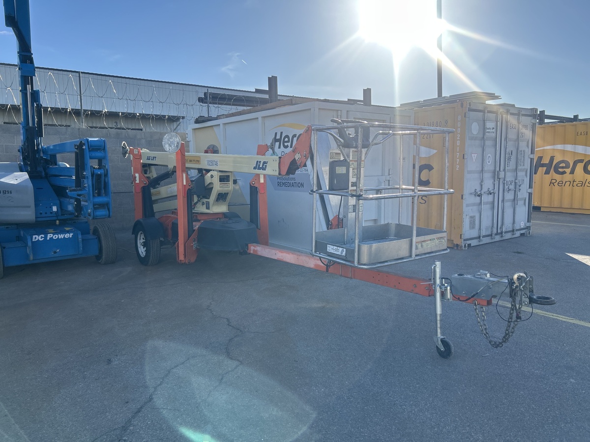 2018 JLG T500J-21