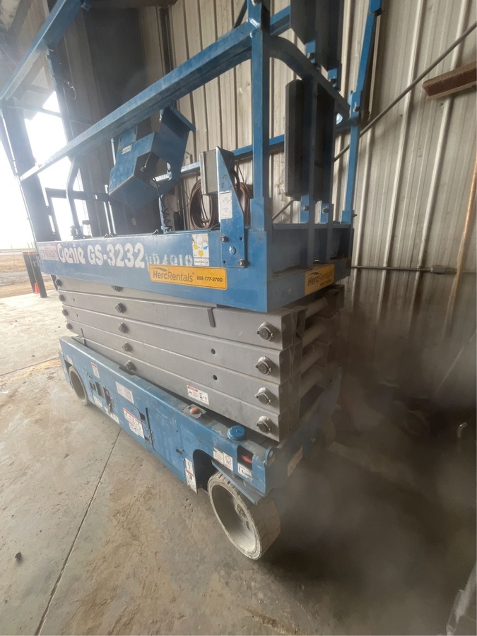 2018 Genie GS-3232-4