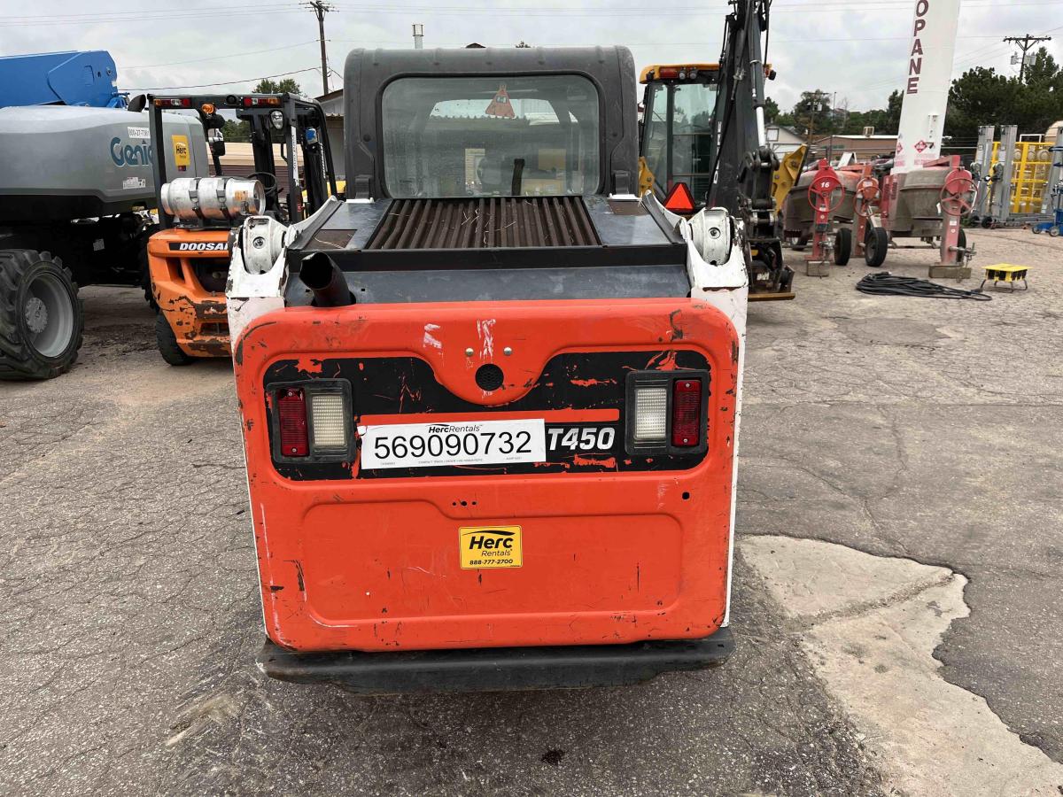 2019 Bobcat T450