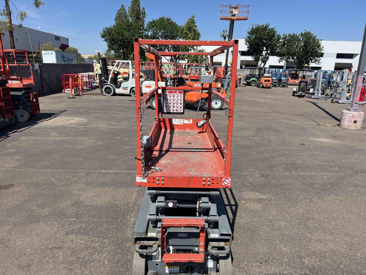 2017 Skyjack SJ3219
