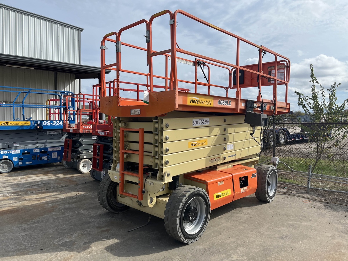 2019 JLG 4069LE-5