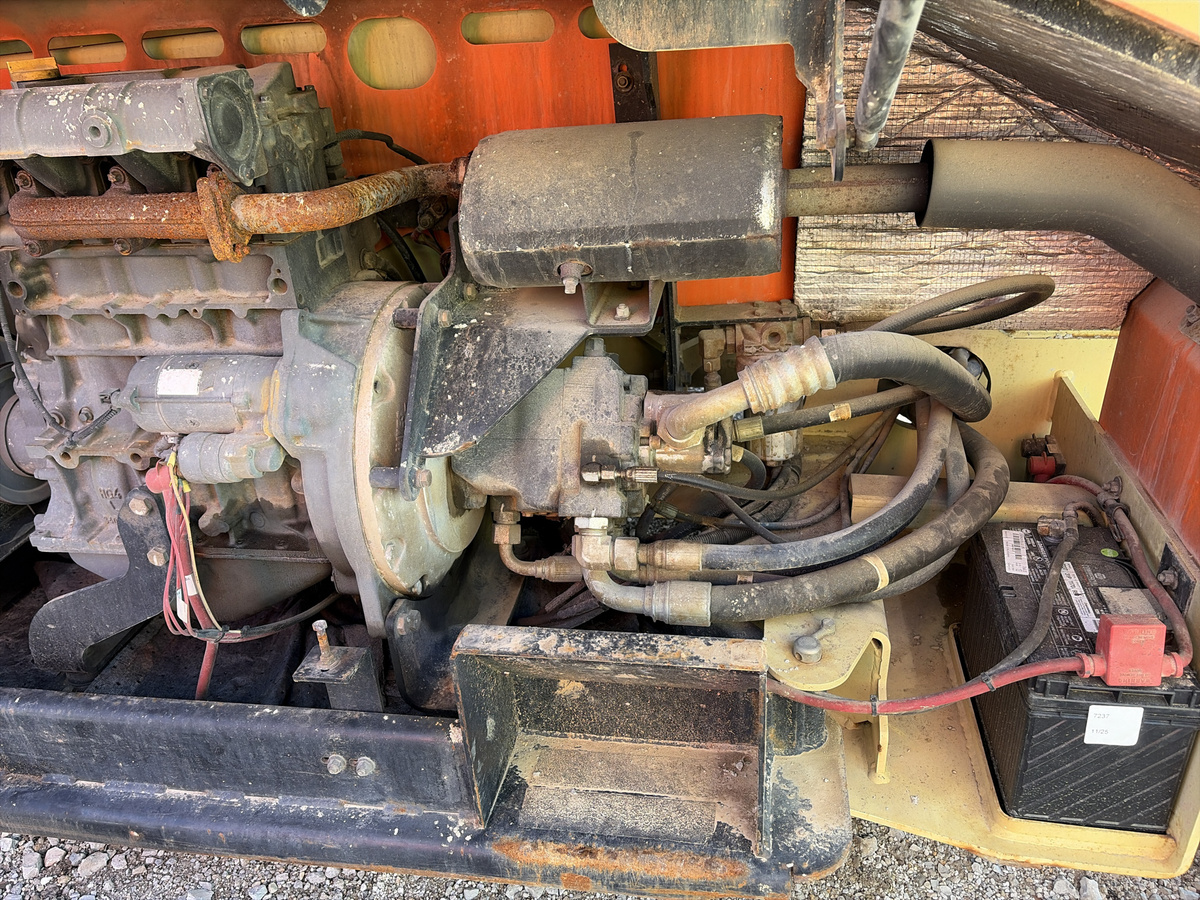 2015 JLG 3394RT-12