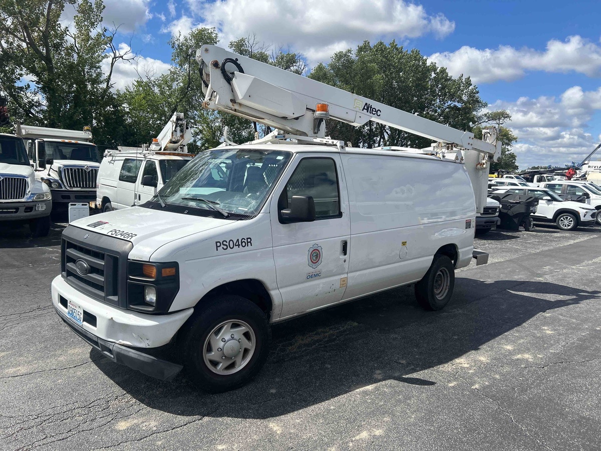 2014 Ford E350 Superduty
