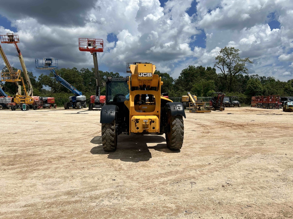 2019 JCB 507-42-6