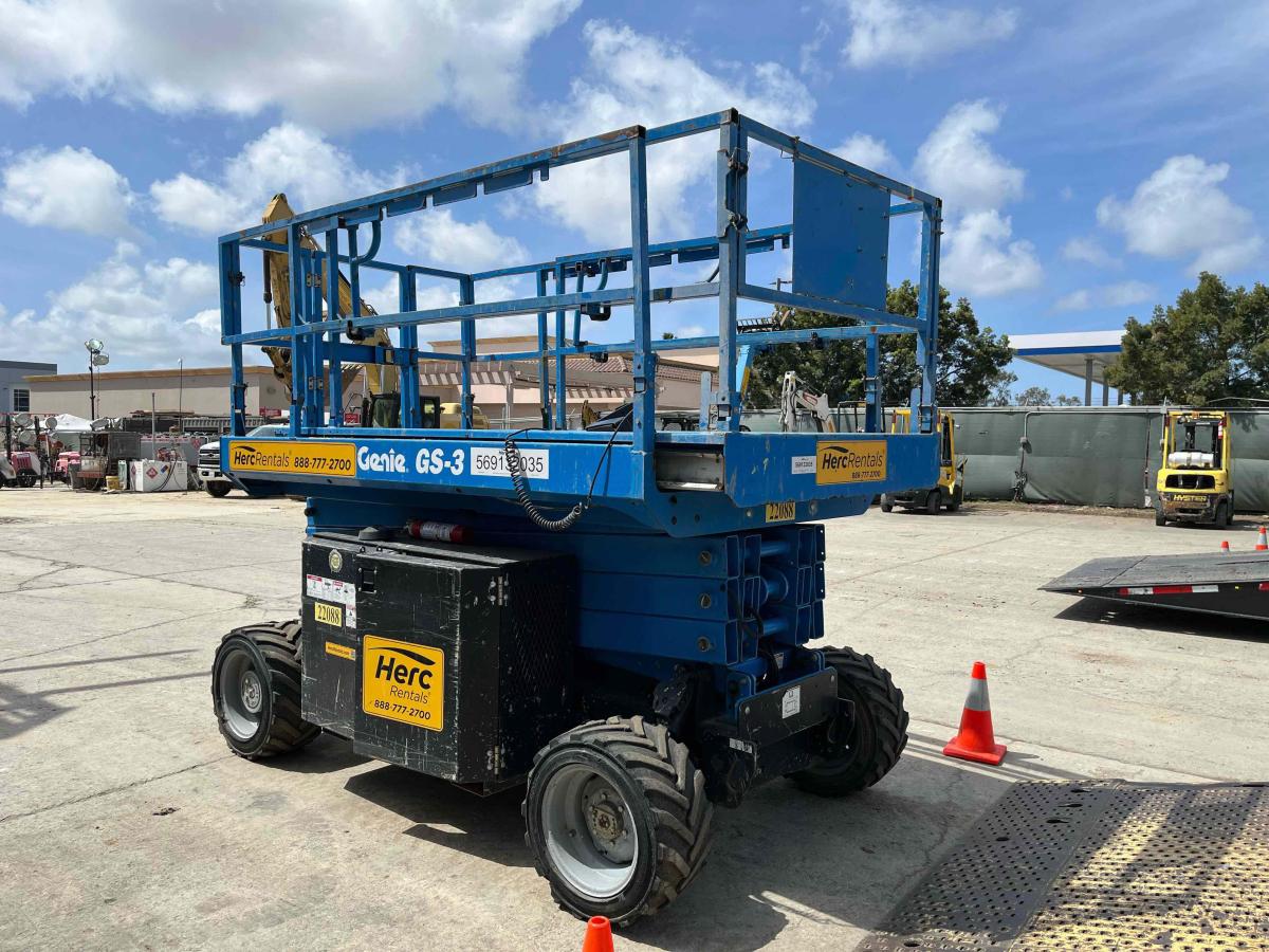 2017 Genie GS-3369 DC