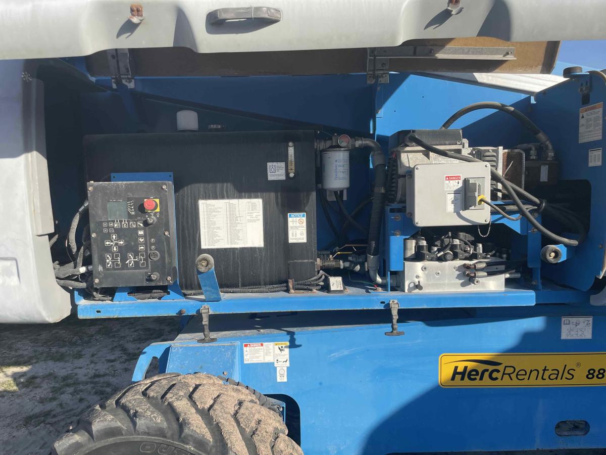 2014 Genie S-105