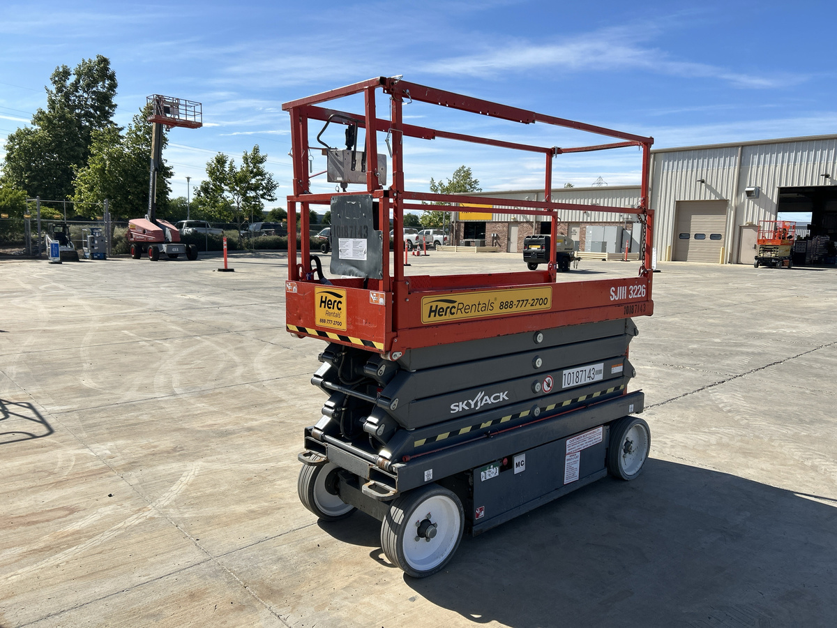 2016 Skyjack SJ3226