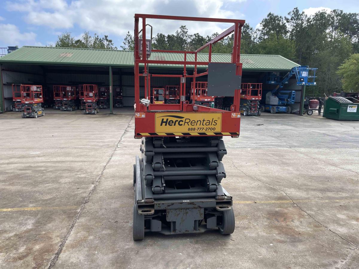 2017 Skyjack SJ4740