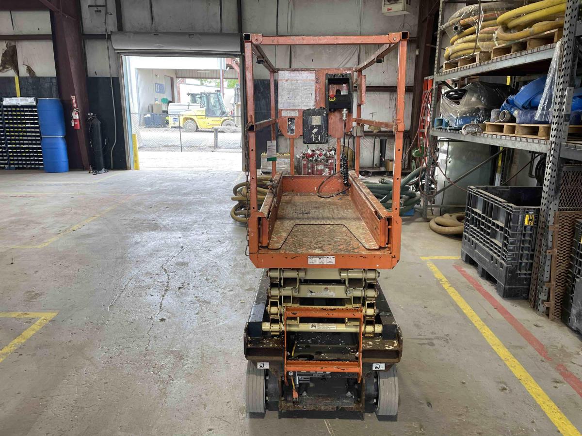 2018 JLG 1932R