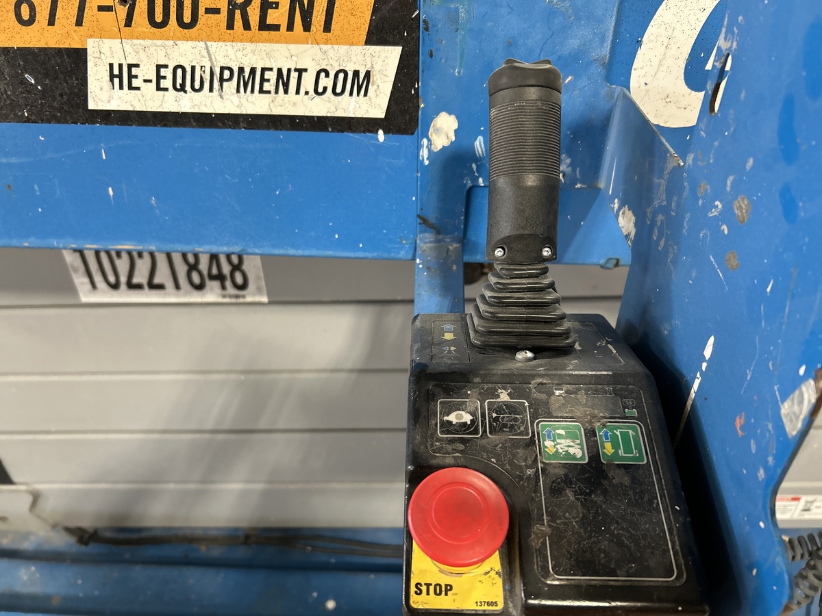 2017 Genie GS-4047-5