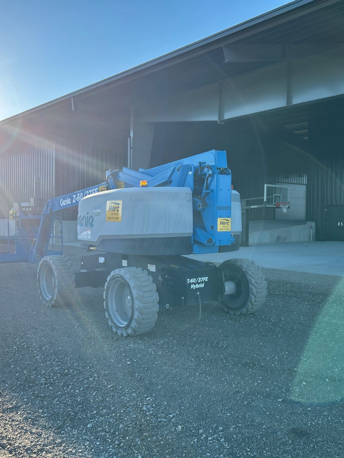 2017 Genie Z-60/37 FE-4