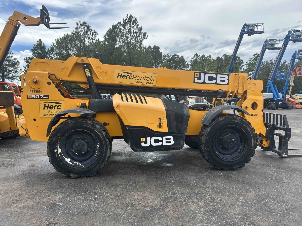 2022 JCB 507-42-6