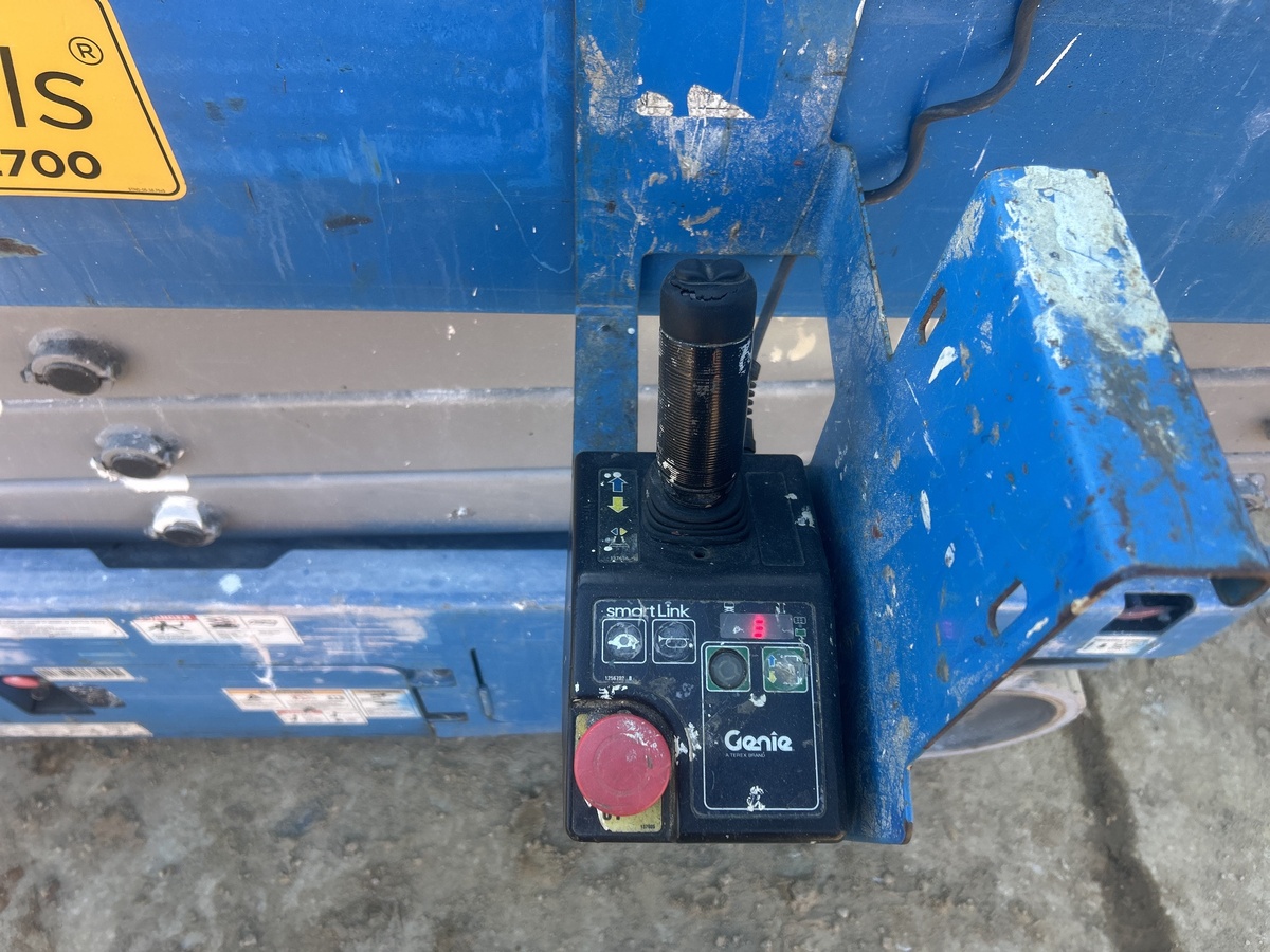 2017 Genie GS-2632-7