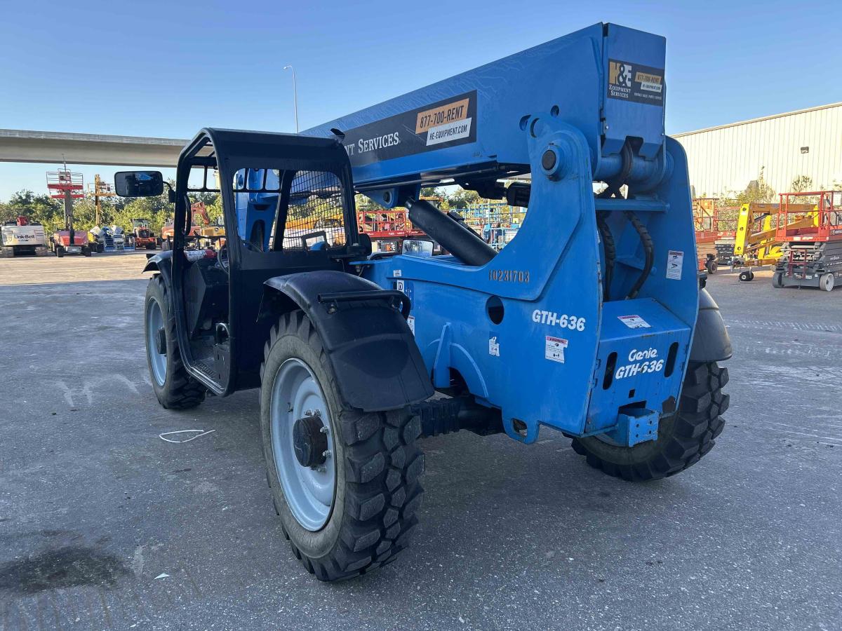 2017 Genie GTH-636